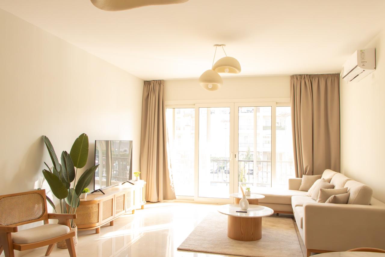 Boulevard Mivida 3BR — Living room